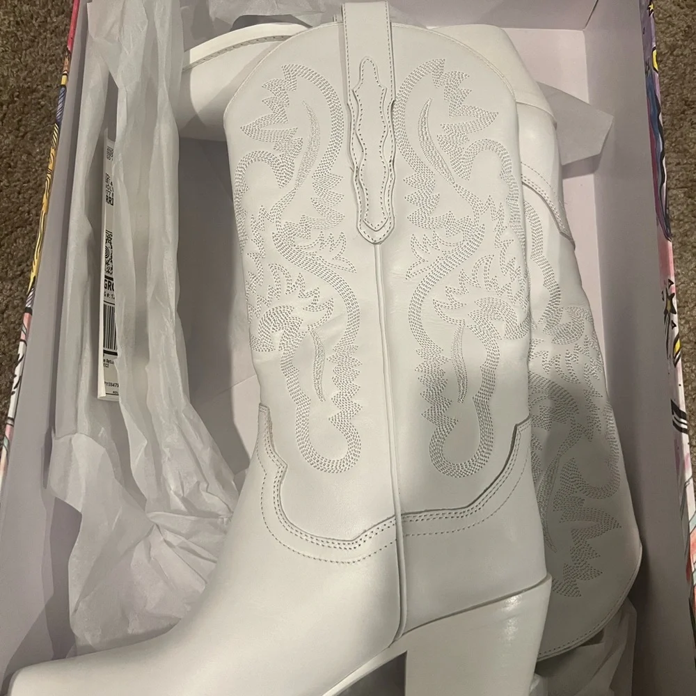 BRAND NEW Dagget Boot in White Combo Jeffrey Campbell NWT